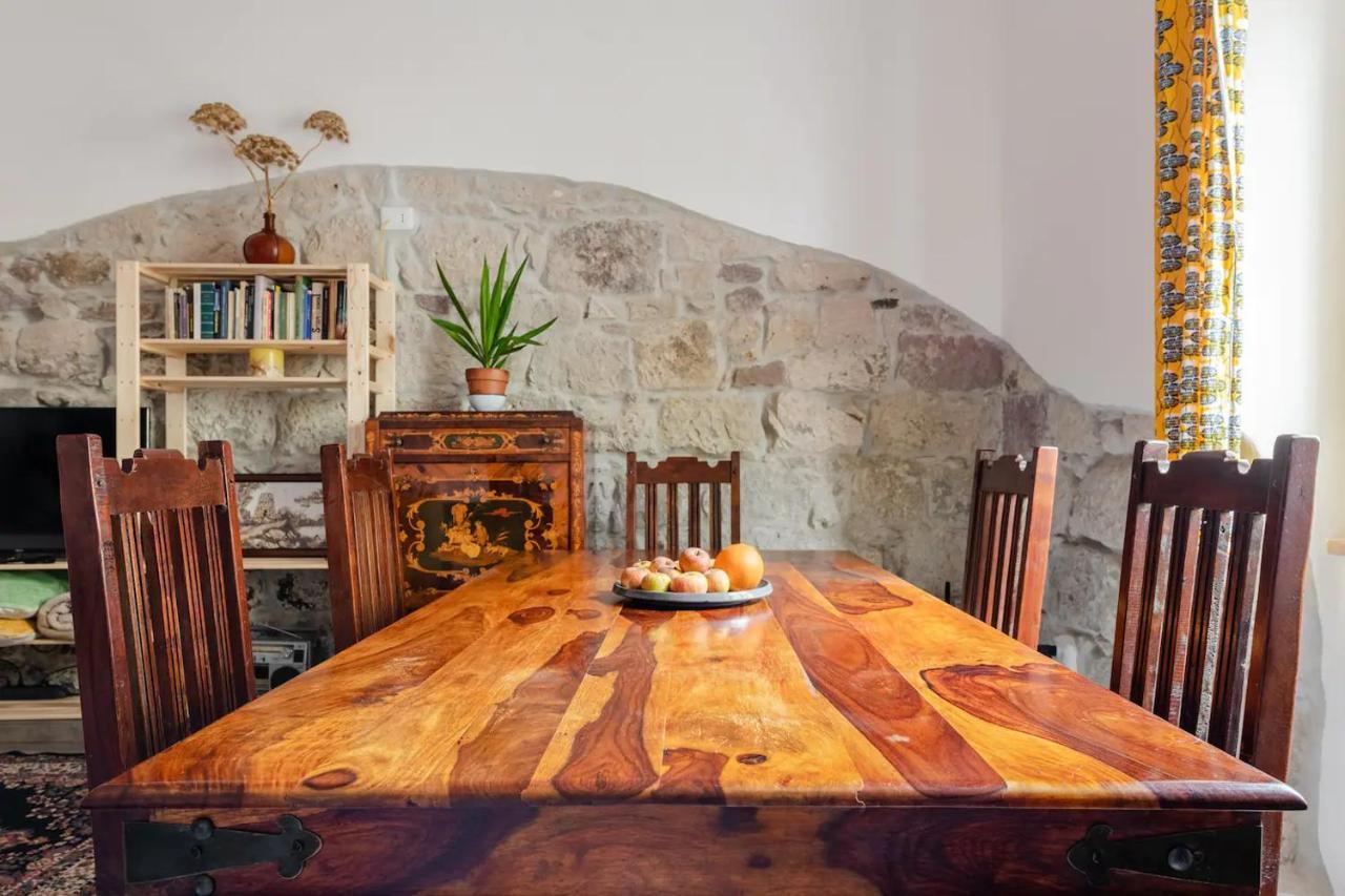 Duas Pedras, Private Apartment In The Heart Of بوسا المظهر الخارجي الصورة